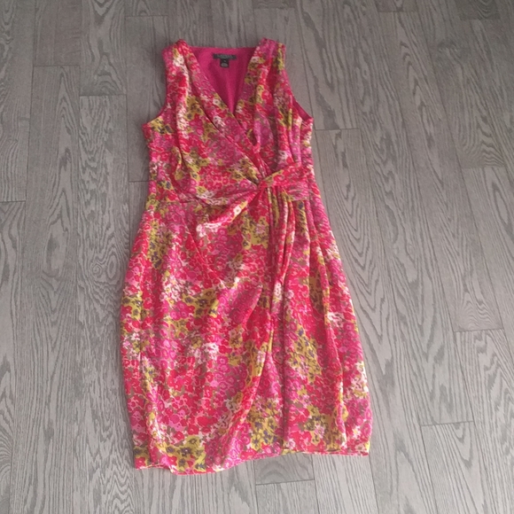 Ralph Lauren Dresses & Skirts - Beautiful floral pattern summer dress by Ralph Lauren 🍀🌹🌹